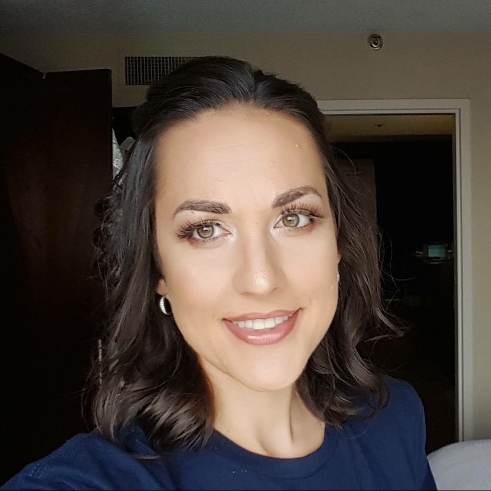 Meet your Posher, Deidra